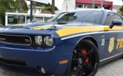 Challenger apreendido em operação contra tráfico vira carro policial no PR...