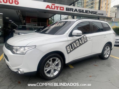 Outlander Branco 2015 - Mitsubishi - São Paulo cód.34967