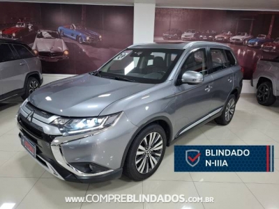 Outlander Cinza 2020 - Mitsubishi - São Paulo cód.38309