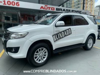Hilux SW4 Branco 2013 - Toyota - São Paulo cód.38734