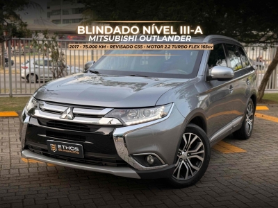 Outlander Cinza 2017 - Mitsubishi - Rio de Janeiro cód.38312