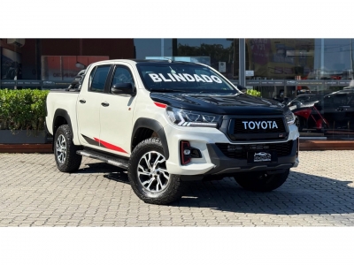 Hilux Branco 2020 - Toyota - Rio de Janeiro cód.38792