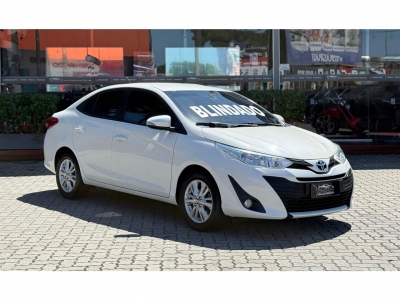 Yaris Branco 2019 - Toyota - Rio de Janeiro cód.39031