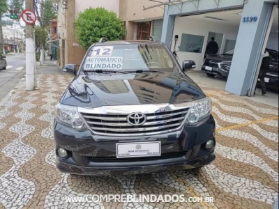 Hilux SW4 Preto 2012 - Toyota - São Paulo cód.39909